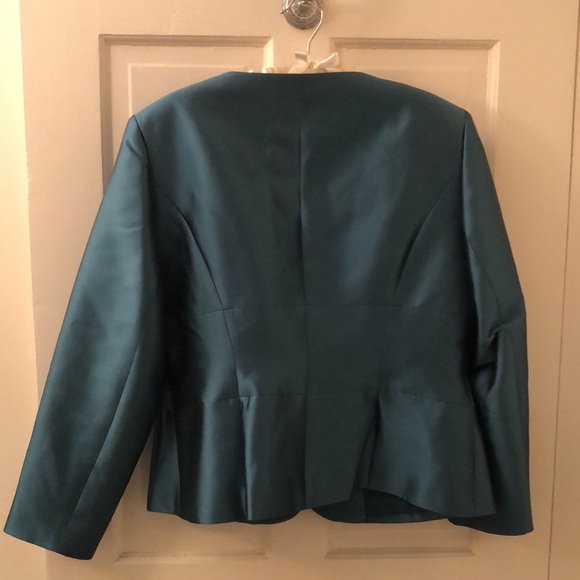 Talbots teal silk suit size 16 jacket and size 16 petite skirt - Picture 2 of 10